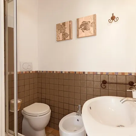 Campo Dei Fiori Sun With Balcony Apartment *