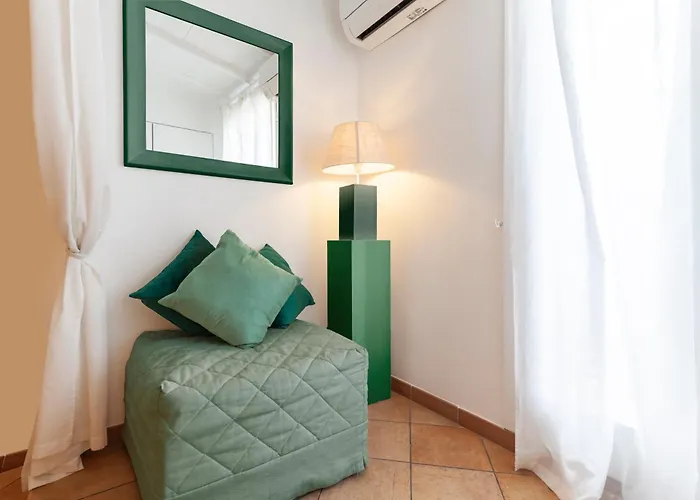 Campo Dei Fiori Sun With Balcony